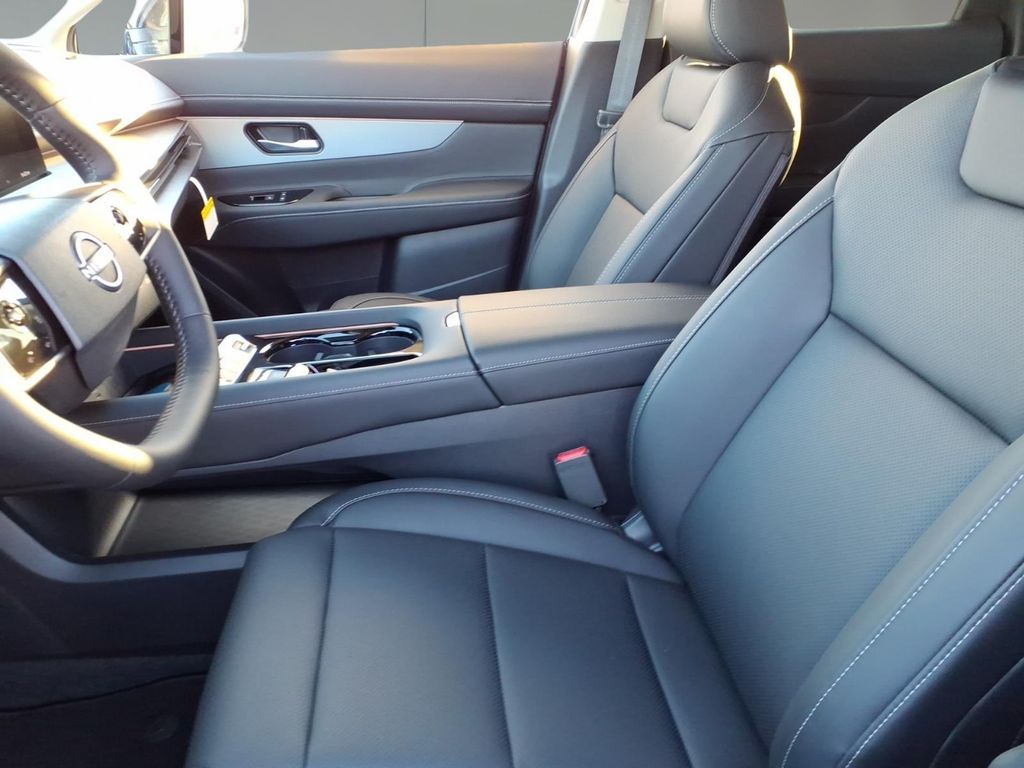 2026 Nissan Murano SL - Photo 12