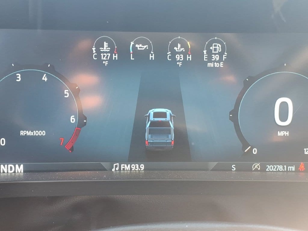 2025 Ford F-150 XLT - Photo 10
