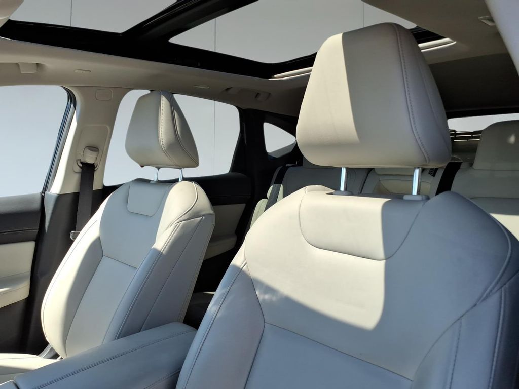2025 Nissan Murano SL - Photo 16