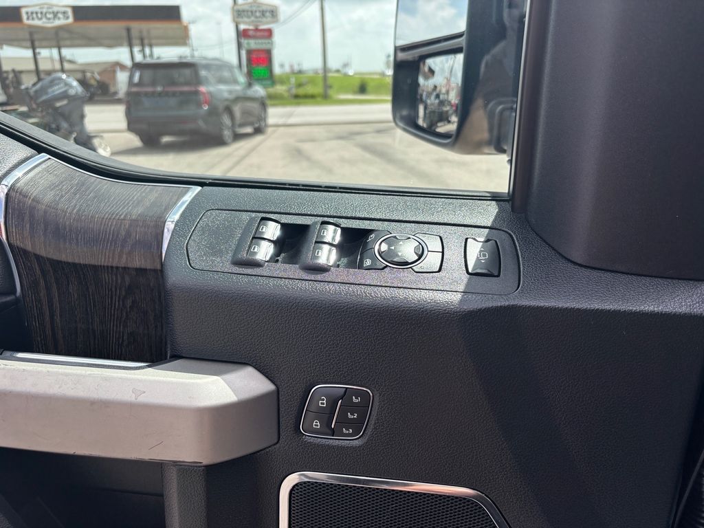 2021 Ford F-250 Super Duty Lariat - Photo 16