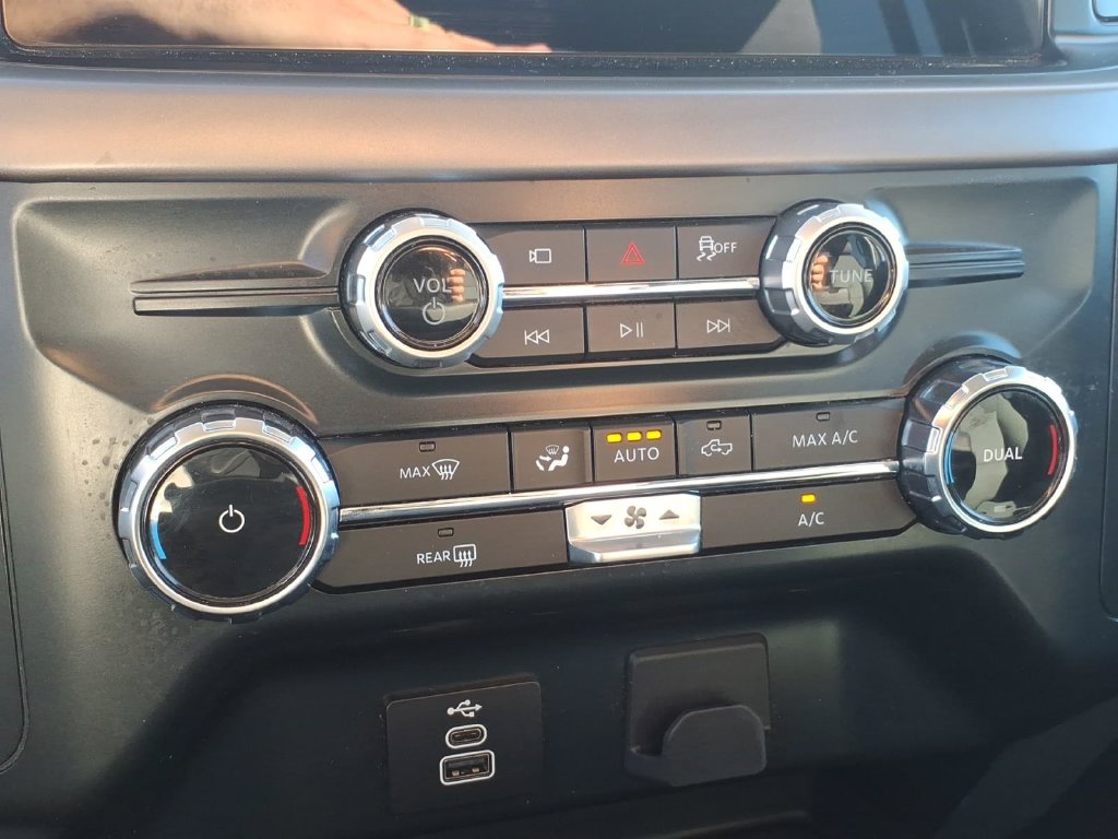 2025 Ford F-150 XLT - Photo 13