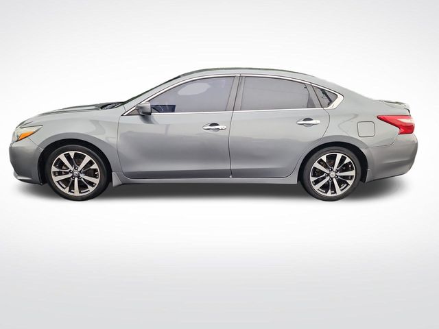 Used 2016 Nissan Altima SR with VIN 1N4AL3AP9GC134674 for sale in Meridian, MS