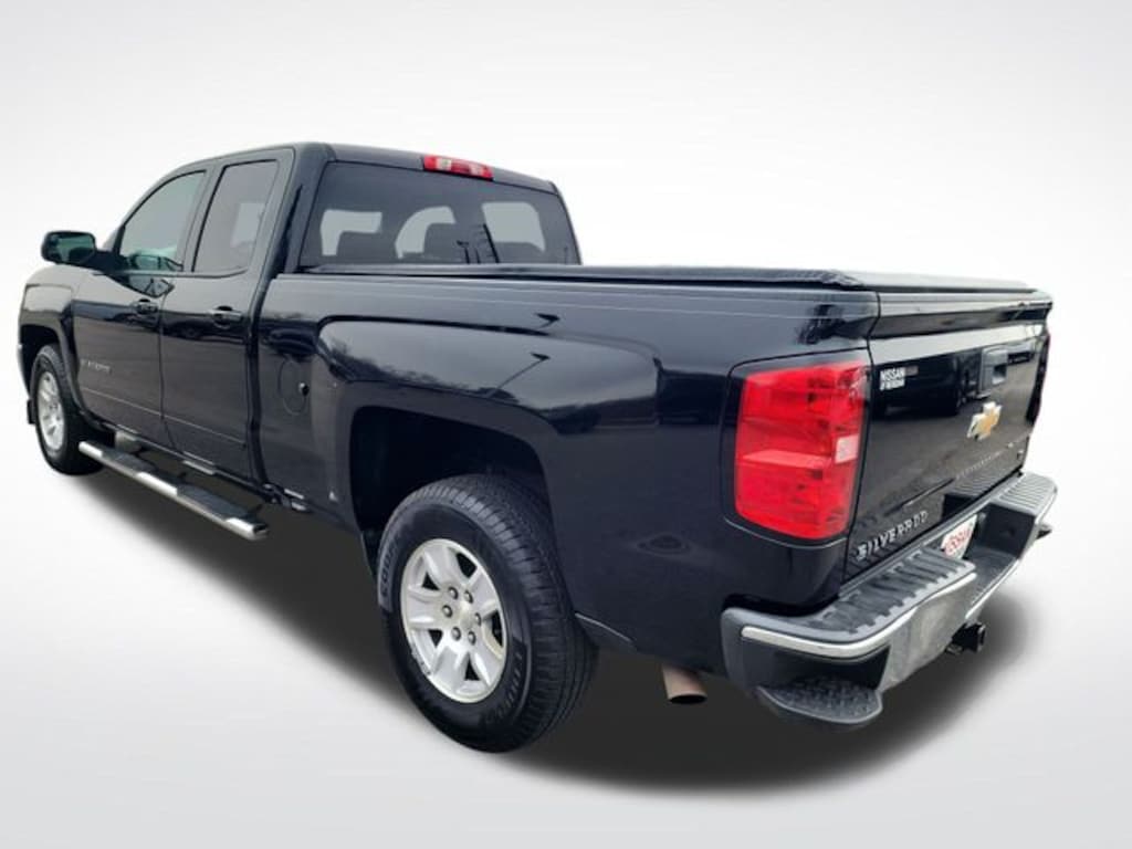 Used 2018 Chevrolet Silverado 1500 LT w/1LT Truck Double Cab