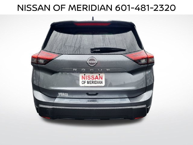 2026 Nissan Rogue SV - Photo 4