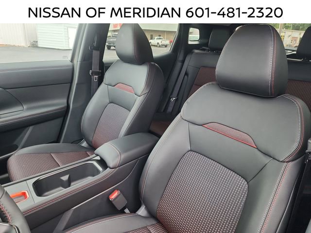 2026 Nissan KICKS SR - Photo 12