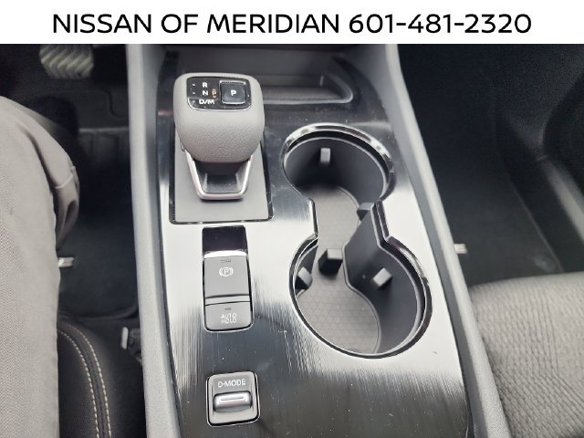 2026 Nissan Rogue SV - Photo 17