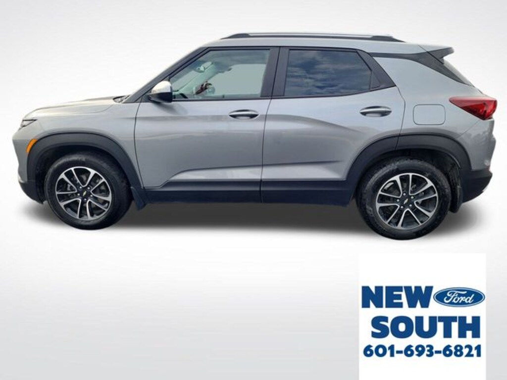 Used 2024 Chevrolet Trailblazer LT SUV