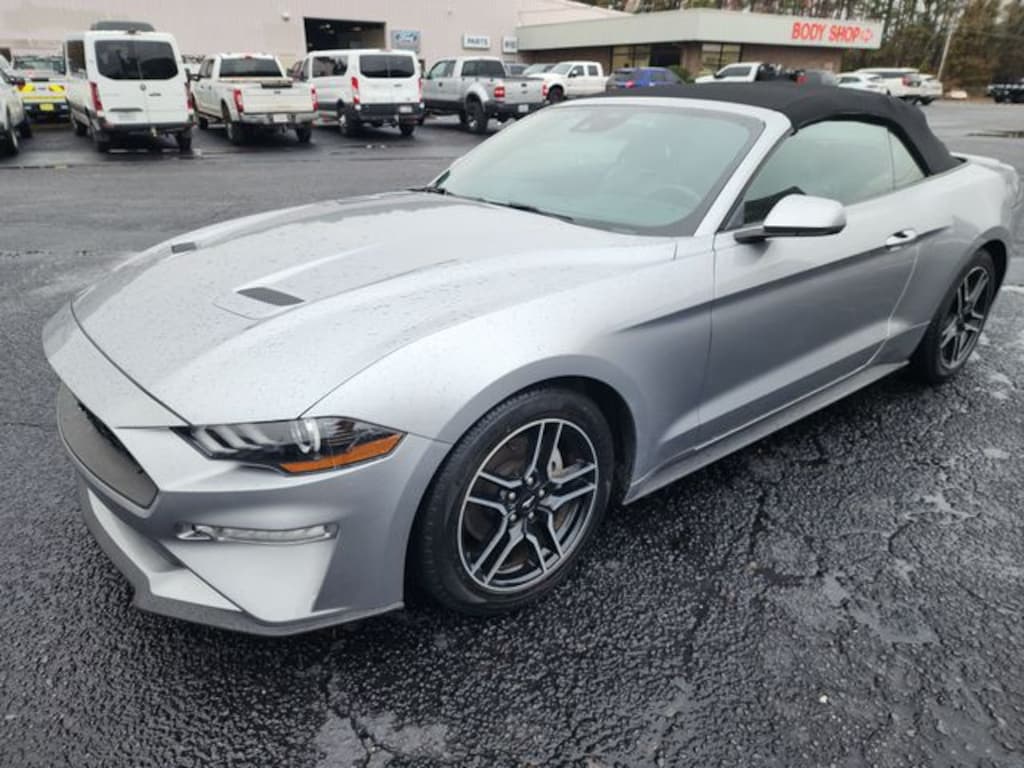Used 2021 Ford Mustang Convertible