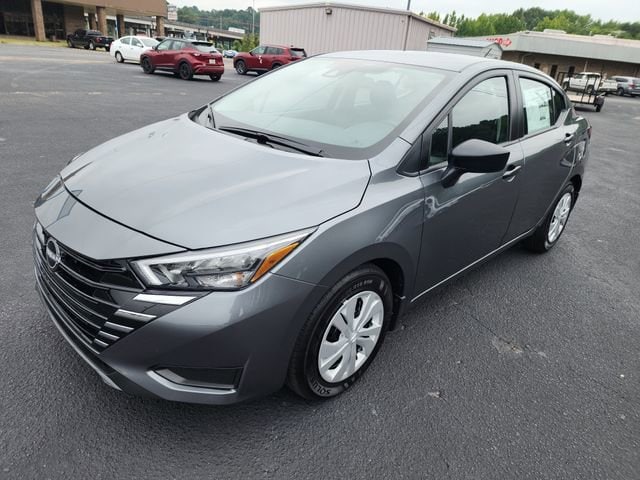 2025 Nissan Versa Sedan 
