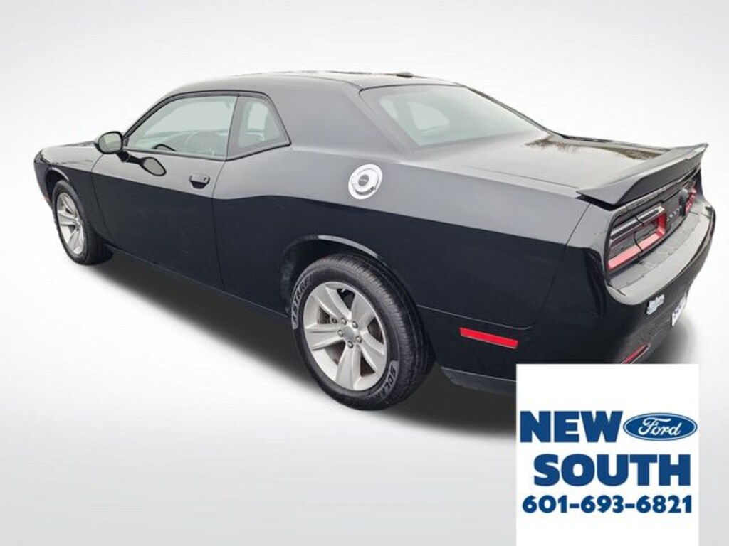 Used 2023 Dodge Challenger SXT Coupe