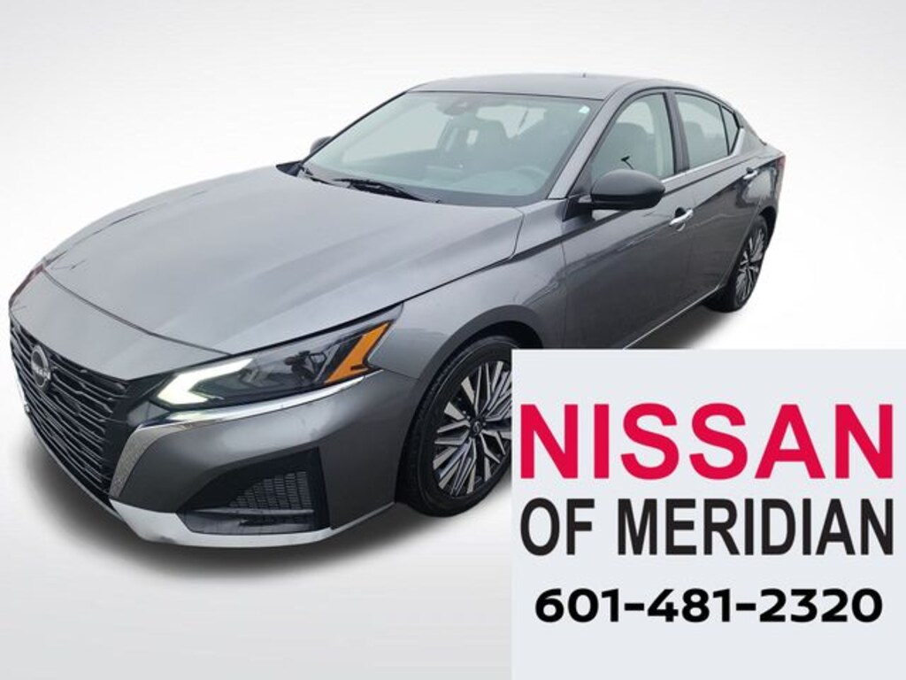 Used 2024 Nissan Altima 2.5 SV Sedan