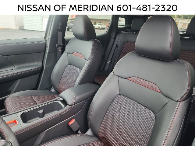 2026 Nissan KICKS SR - Photo 12