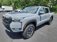 2025 Nissan Frontier PRO-4X Truck Crew Cab