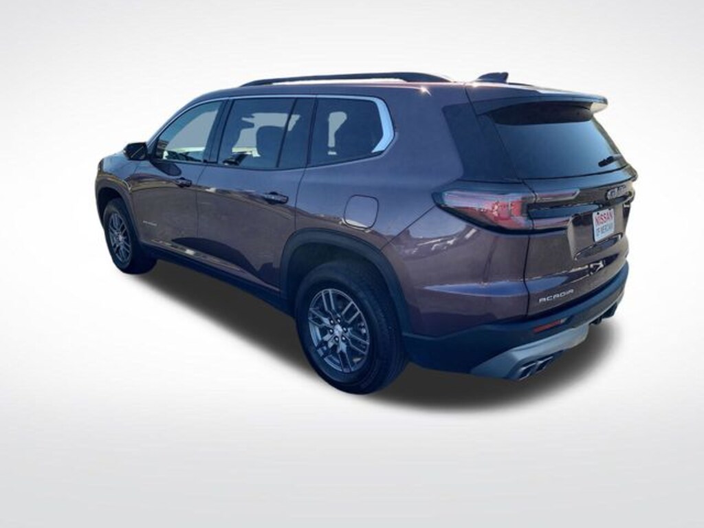 Used 2025 GMC Acadia Elevation SUV