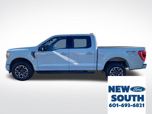 2023 Ford F-150 XLT photo 2