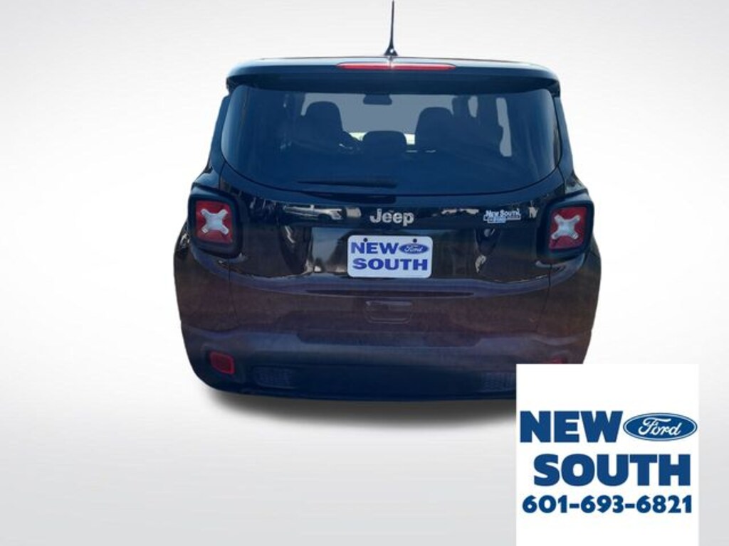 Used 2023 Jeep Renegade Latitude SUV