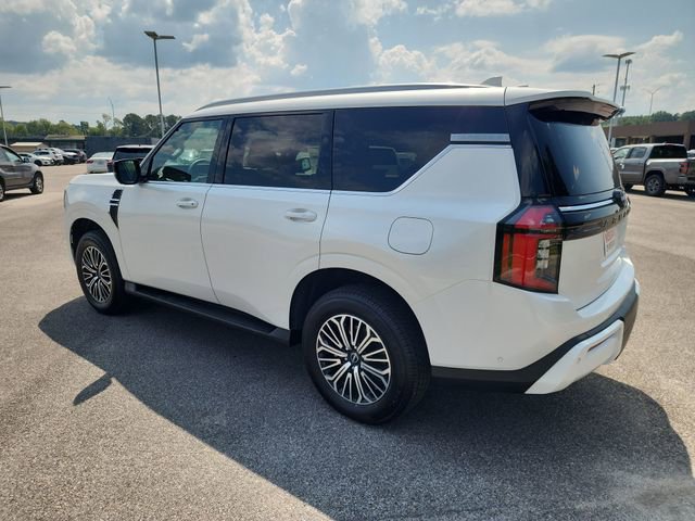 2025 Nissan Armada SL photo 3