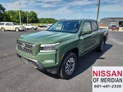 2024 Nissan Frontier SL Truck Crew Cab