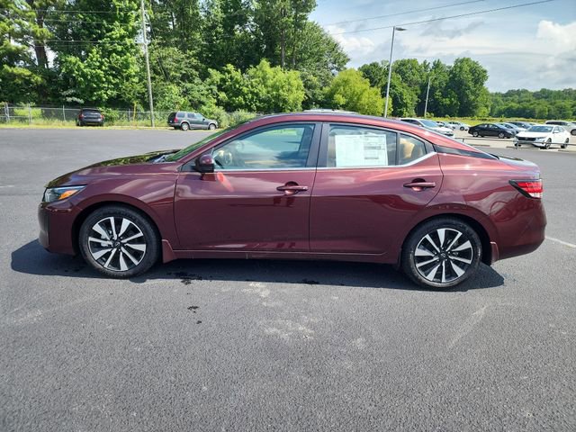 2025 Nissan Sentra SV photo 2