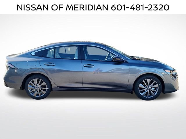 2026 Nissan Sentra SL - Photo 6