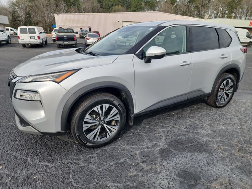 Used 2021 Nissan Rogue SV SUV