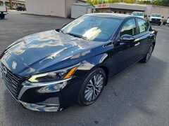 2025 Nissan Altima SV Sedan