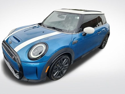 Used 2022 MINI Hardtop 2 Door Cooper S Hatchback For Sale in Meridian, MS