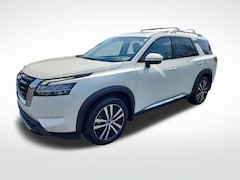 Used 2023 Nissan Pathfinder Platinum SUV For Sale in Meridian, MS