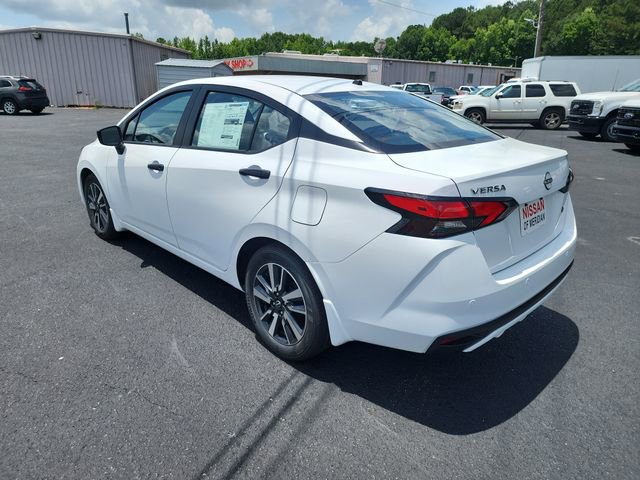 2025 Nissan Versa 1.6 S photo 3