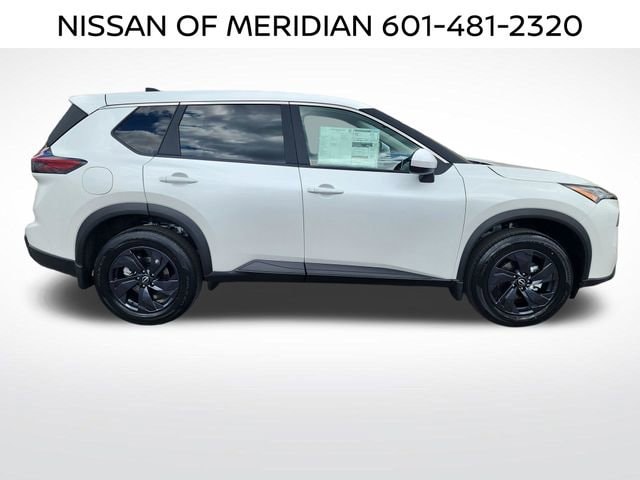 2026 Nissan Rogue SV - Photo 6