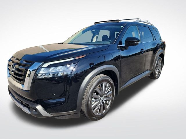 2025 Nissan Pathfinder SL 4WD's photo