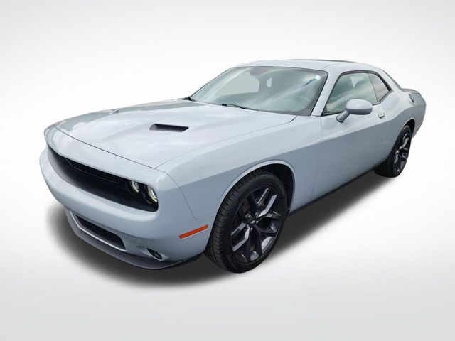 2021 Dodge Challenger SXT Auto's photo