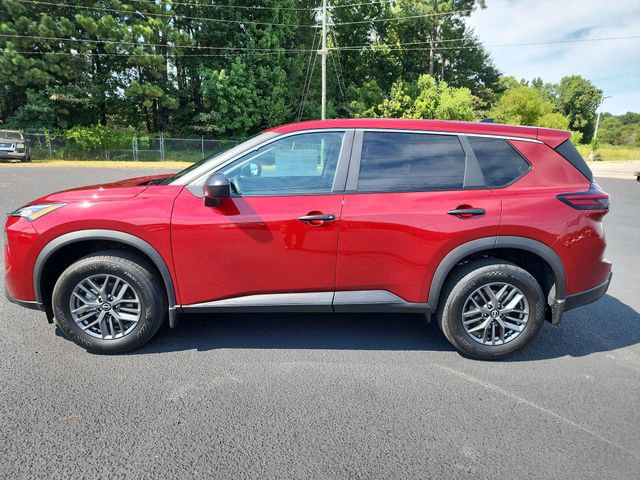 2026 Nissan Rogue S photo 2