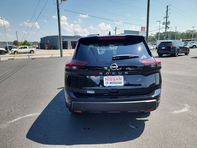 2026 Nissan Rogue S photo 4