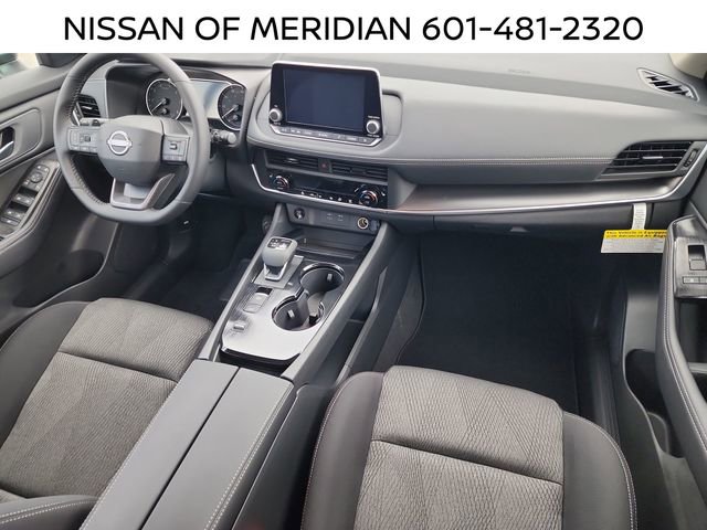 2026 Nissan Rogue SV - Photo 14