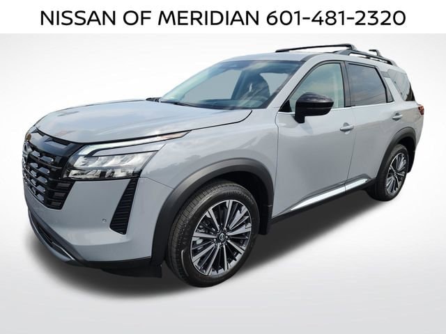 2026 Nissan Pathfinder Platinum 4WD's photo