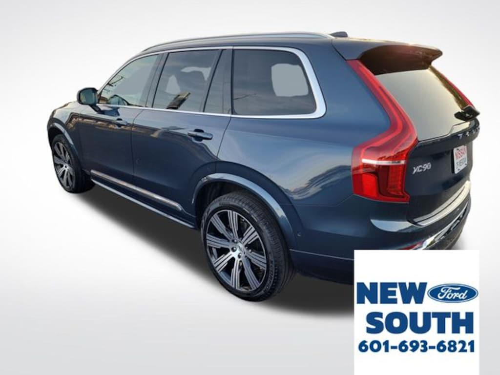 Used 2025 Volvo XC90 B6 Plus 7-Seater SUV