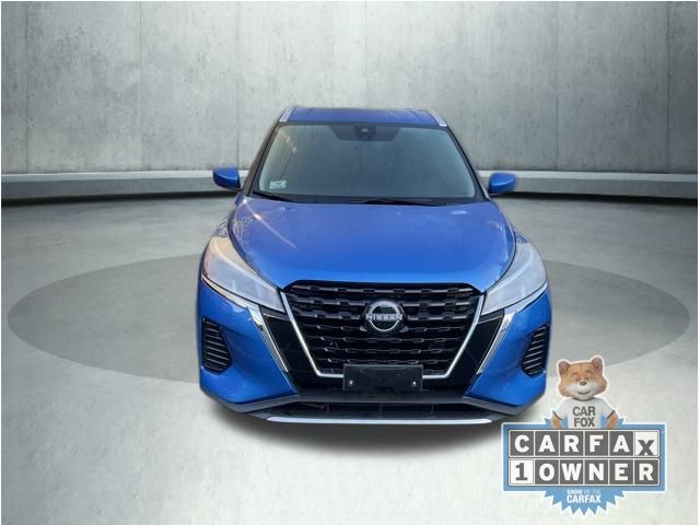 2024 Nissan Kicks SV photo 2