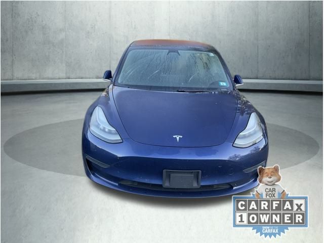 2018 Tesla Model 3 Performance photo 2