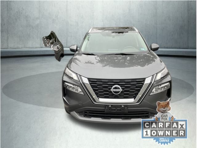 2023 Nissan Rogue SV photo 2