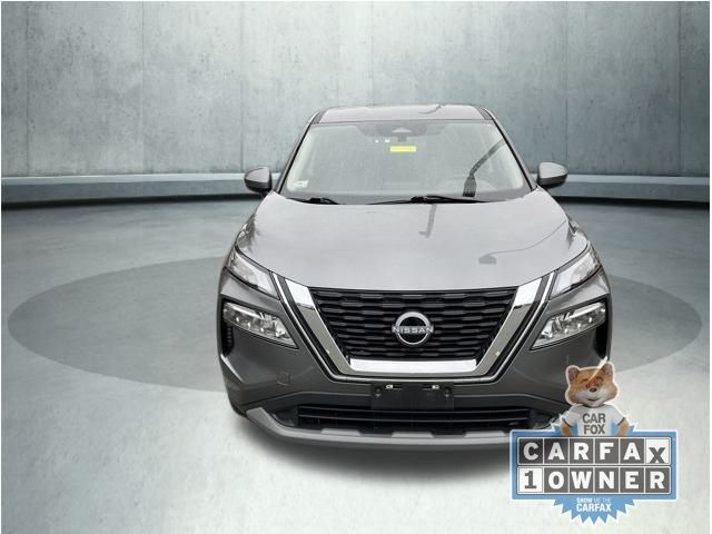 2023 Nissan Rogue SV photo 2
