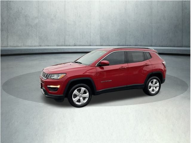 2018 Jeep Compass Latitude photo 3