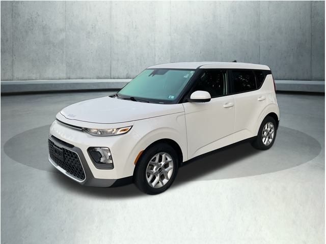 2022 Kia Soul LX photo 3