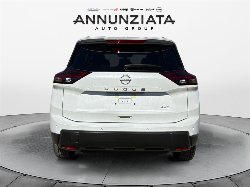 New 2026 Nissan Rogue SV SUV