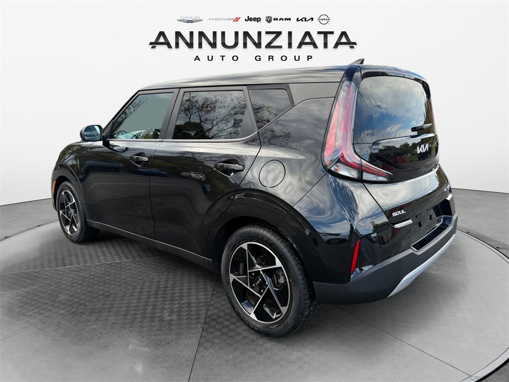Used 2023 Kia Soul EX Hatchback