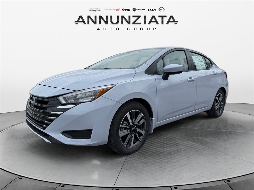 New 2025 Nissan Versa 1.6 SV Sedan