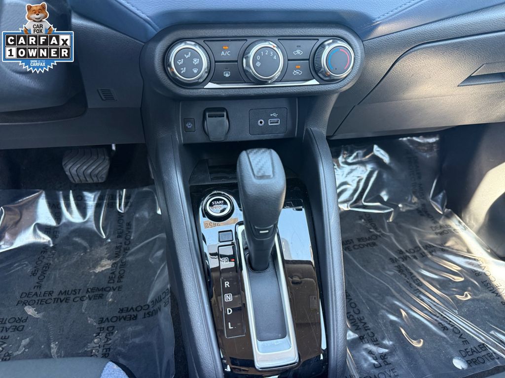 2025 Nissan Versa Sedan SV - Photo 13