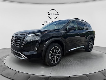 2026 Nissan Pathfinder Platinum SUV