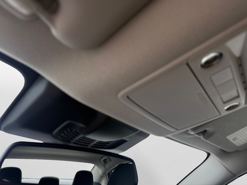 2026 Nissan Sentra SV - Photo 27