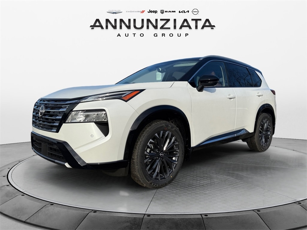 2026 Nissan Rogue Platinum's photo